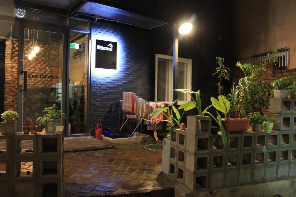 Hostel Good Day Mate Pusan Zewnętrze zdjęcie